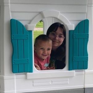 Meet your Posher, Roxanne